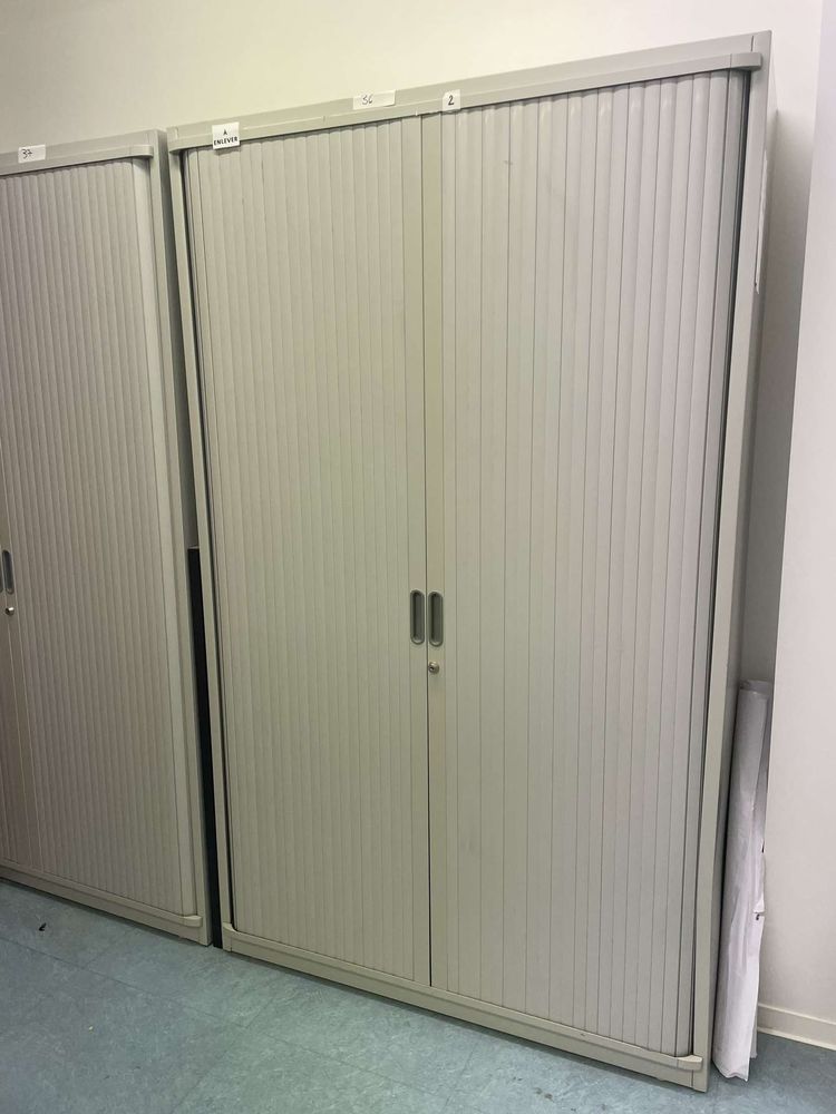 Grande armoire m�tallique � rideau 140 Montussan (33)