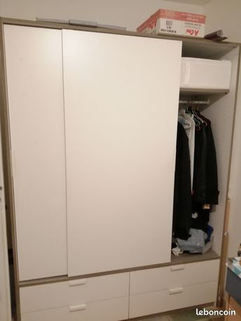 GRANDE ARMOIRE POUR CHAMBRE
110 Camplong-d'Aude (11)