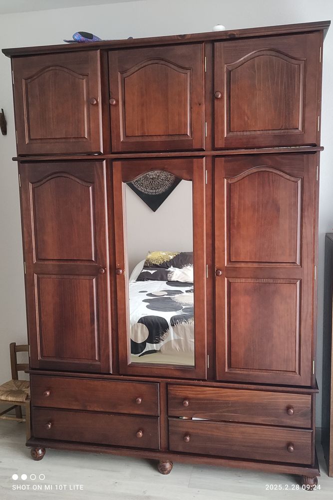 Grande armoire de rangement couleur marron 100 Montbard (21)