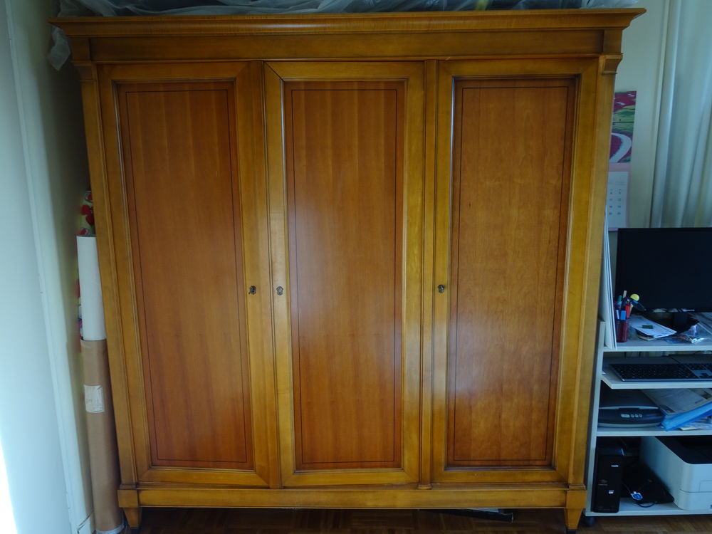 Grande armoire style Louis Philippe en merisier 450 Pantin (93)