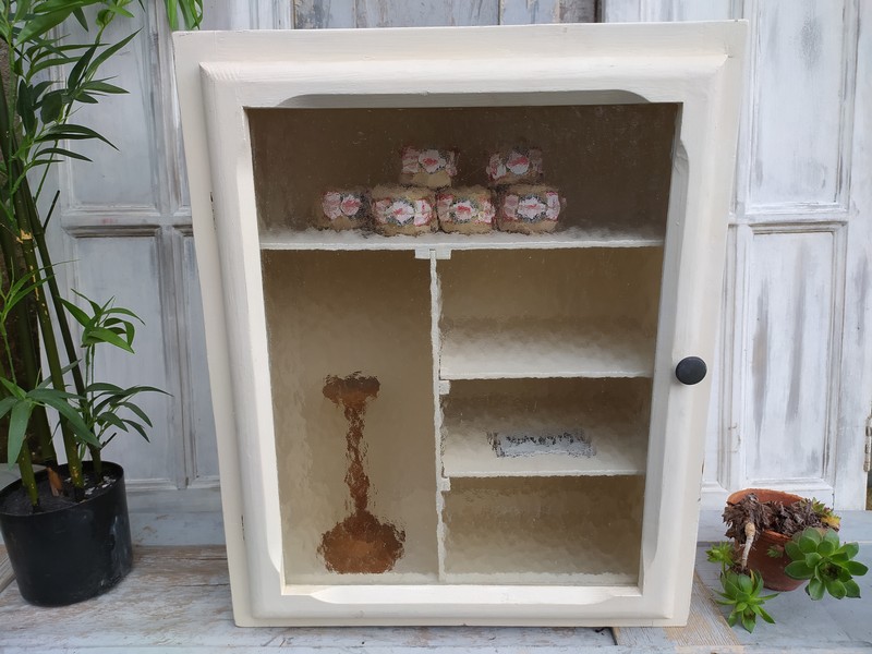 Grande Armoire Vitrine Murale Vintage
130 Loches (37)