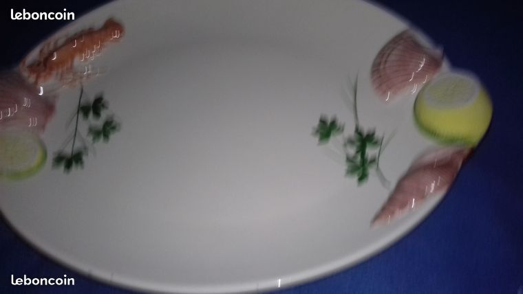 Grande Assiette Ovale a Crustac� 20 Enghien-les-Bains (95)