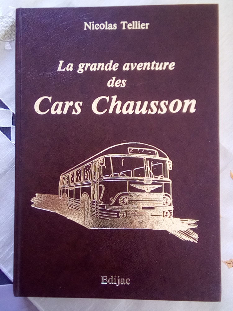 La grande aventure des Cars Chausson de Nicolas Tellier .
350 Sainte-Croix-du-Verdon (04)