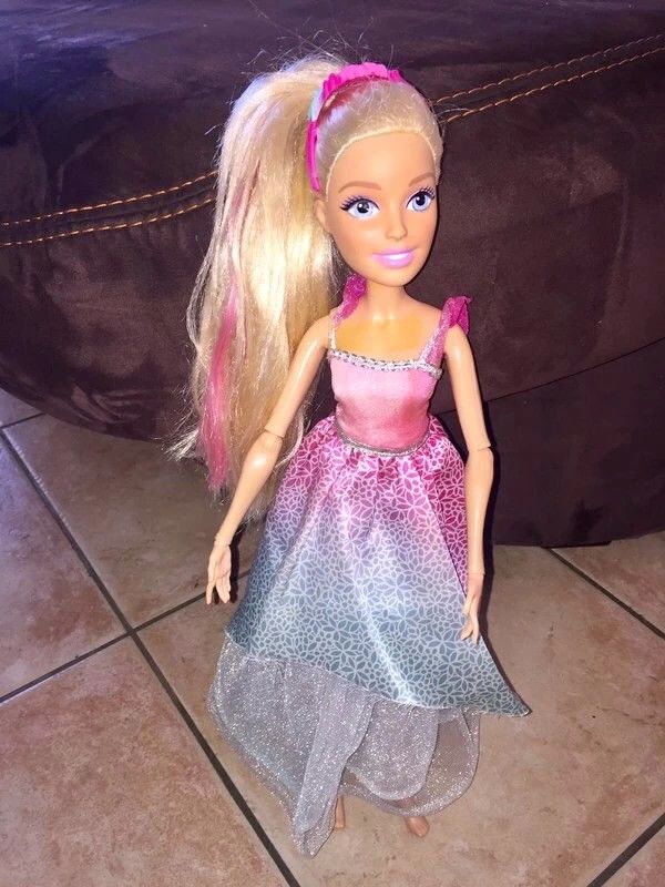 Grande barbie articul�e de 40 cm en tbe � 12 euros
12 Laura�t (32)