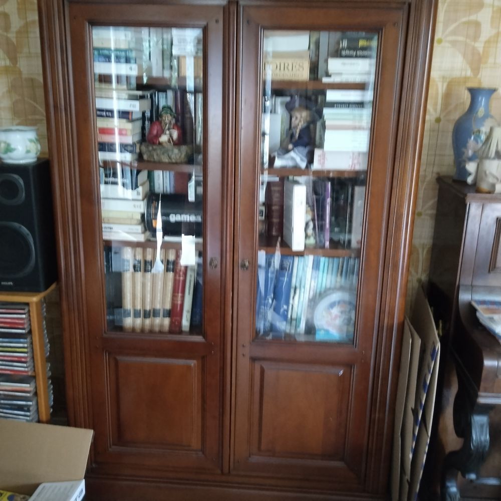 Grande biblioth�que vitr�e 90 Saint-Pathus (77)