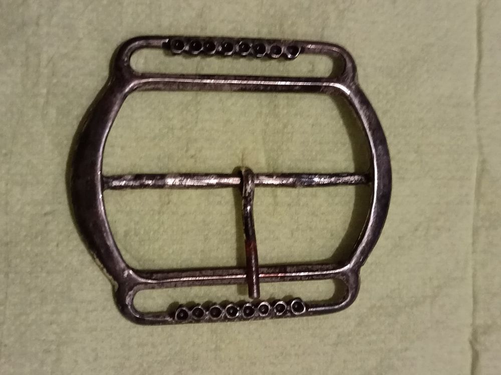 Grande Boucle de Ceinture Vintage en Laiton Massif   N�6
13 Thonon-les-Bains (74)