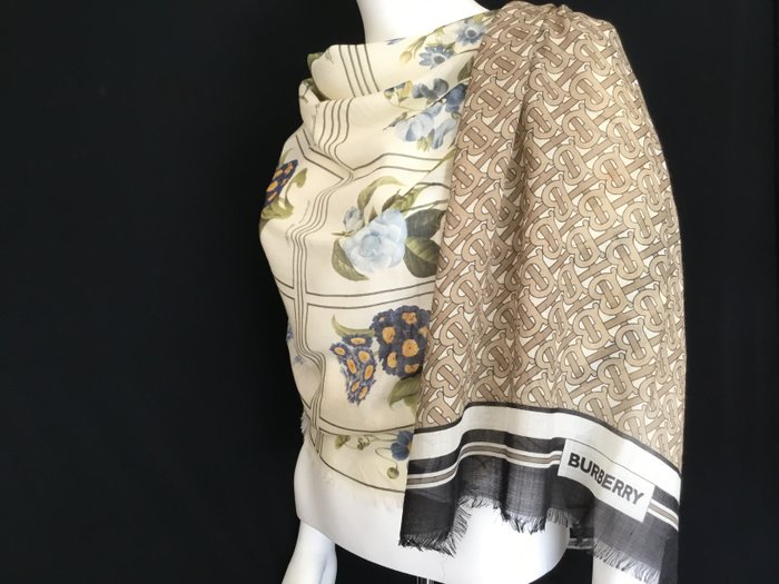 Grande �charpe/Ch�le - Burberry London England - 220X65 cm 280 Versailles (78)