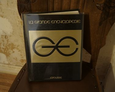 Grande encyclop�die Larousse 30 Richeling (57)