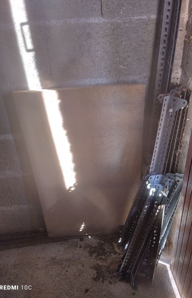 Grande �tag�re pr garage support en m�tal 25 Le Poin�onnet (36)