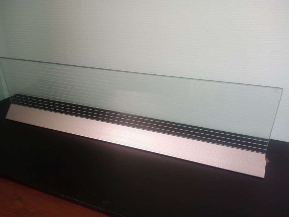 Grande �tag�re lumineuse en verre 40 Saint-Chamant (19)