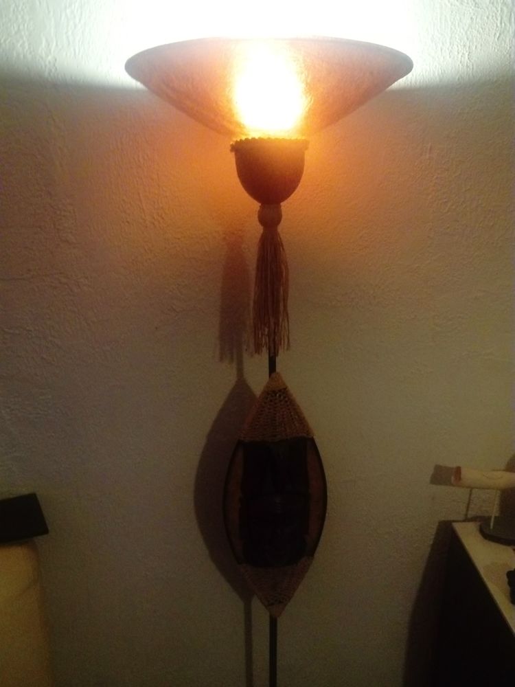 grande lampe africaine 20 Saint-Paul-en-Jarez (42)