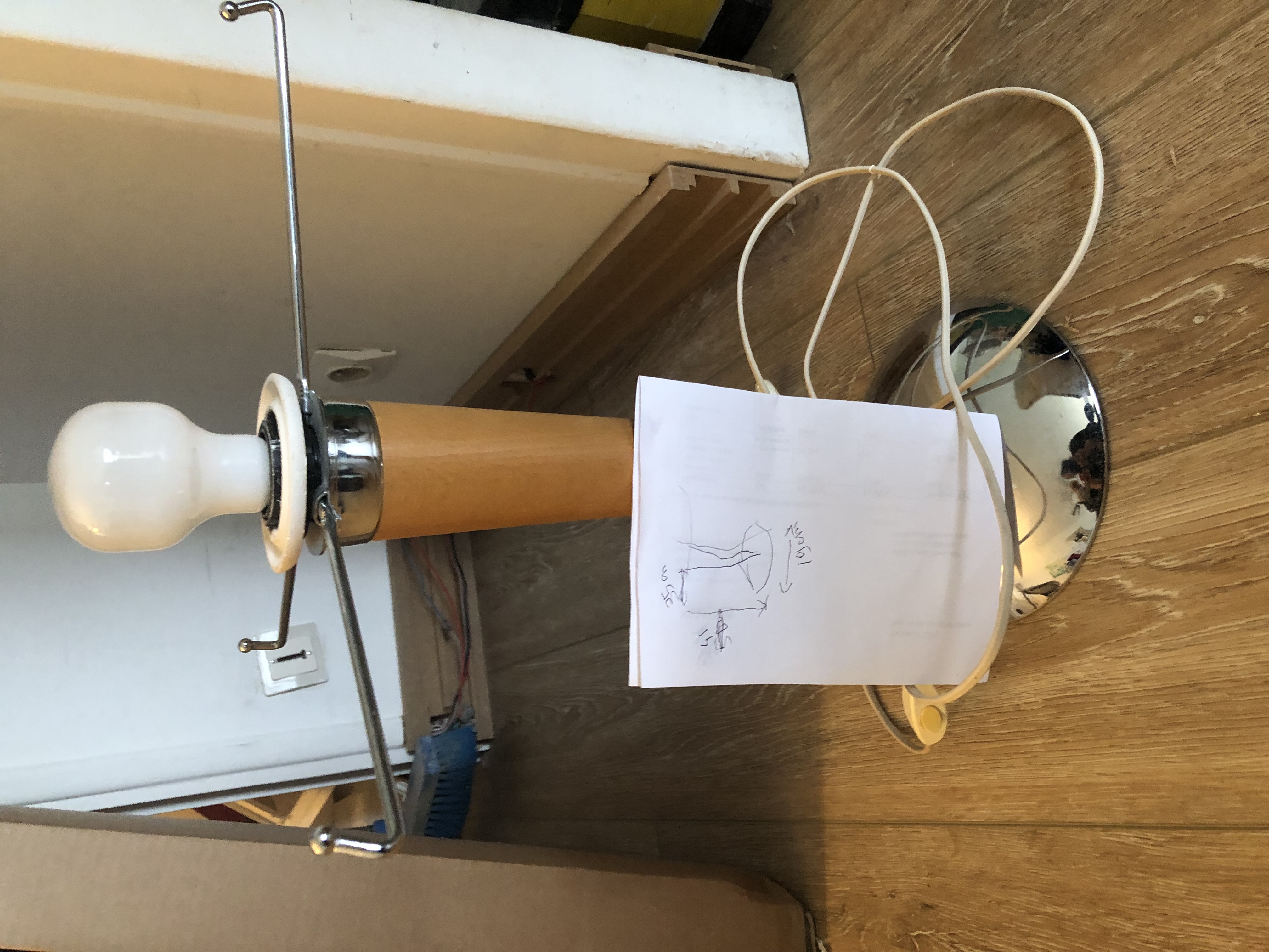 grande lampe uniquement livrable sur saint maur 4 Saint-Maur-des-Foss�s (94)