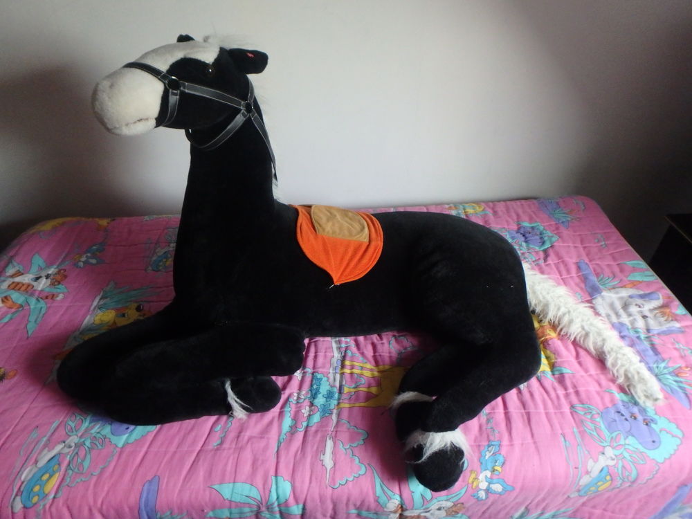 Grande peluche cheval 0 Varennes-sur-Seine (77)