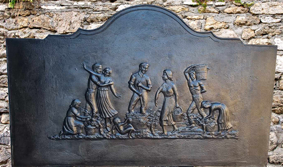 Grande Plaque de chemin�e 950 Usclas-d'H�rault (34)