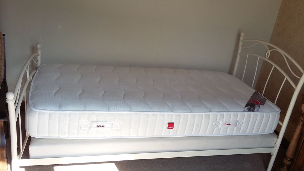 Lit grande qualit� 200X100
250 La Rochelle (17)