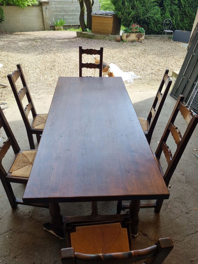 Grande table en ch�ne massif avec 6 chaises 340 Noizay (37)