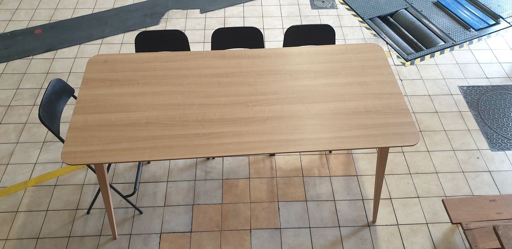 Grande table mange debout 8 pers� 350 Draveil (91)