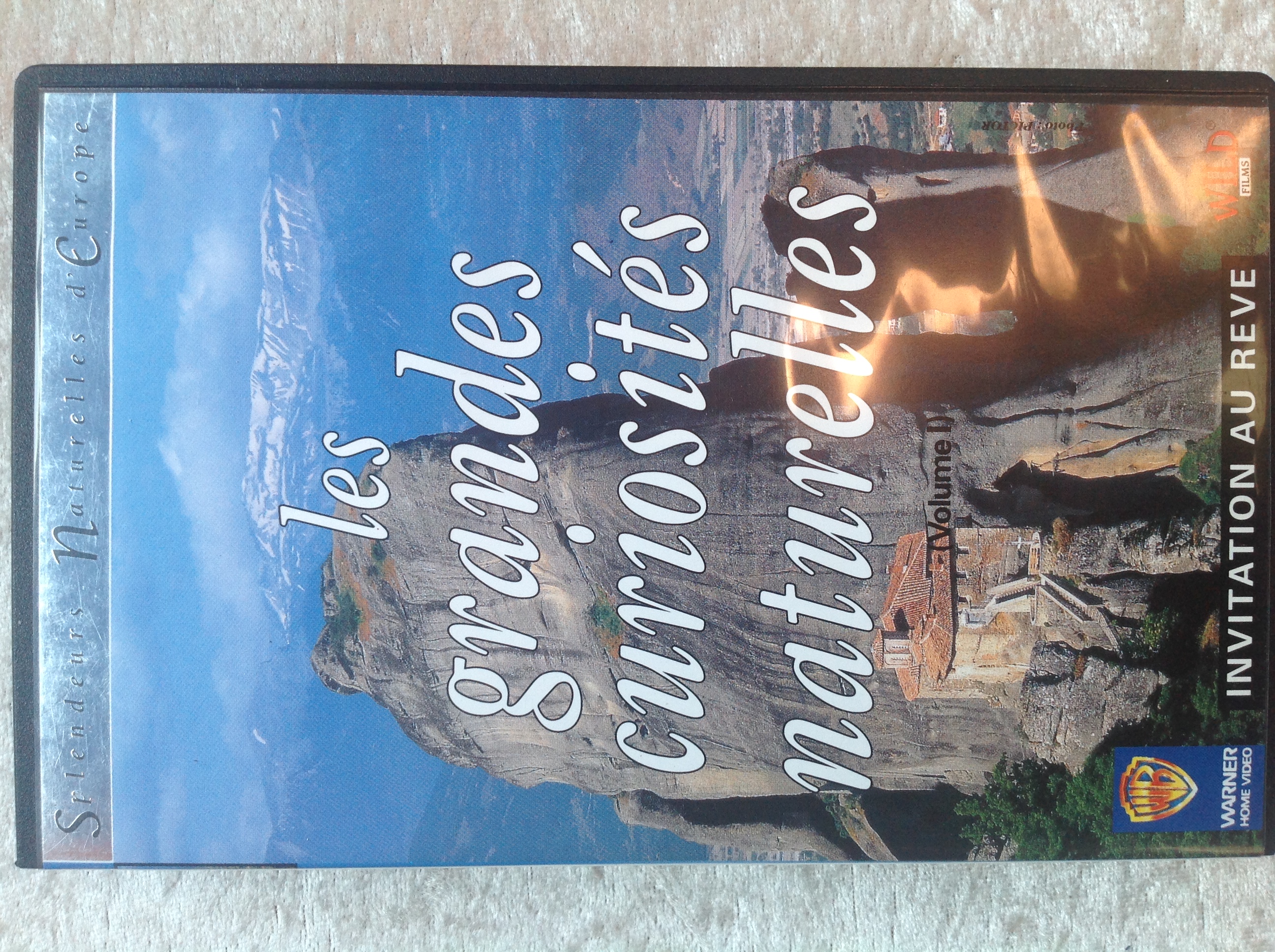 LES GRANDES CURIOSIT�S NATURELLES K7 VID�O Envoi Possible
2 Tr�gunc (29)