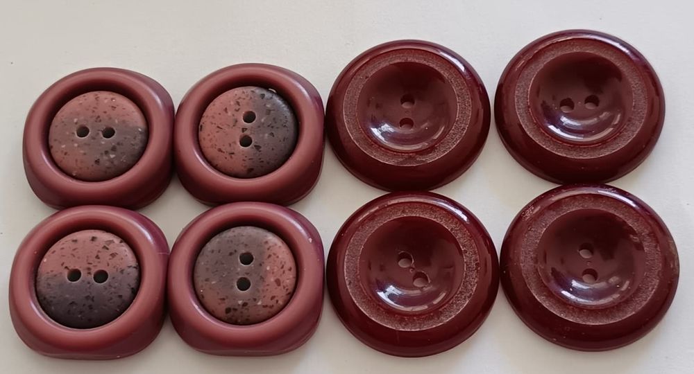 8 Grands Boutons Couture  G�om�trie & Contrastes    LOT N�15 0 Thonon-les-Bains (74)