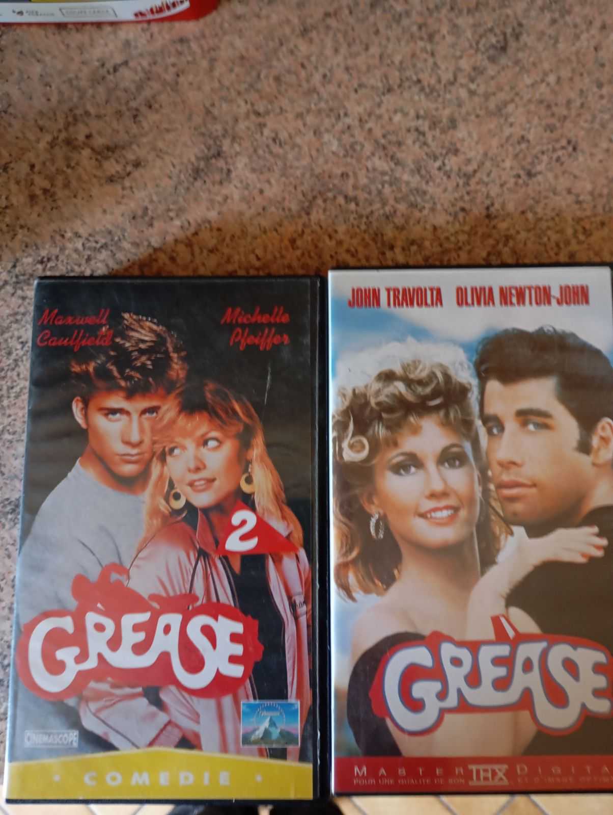 2 K7 Grease VHS 9 Trun (61)