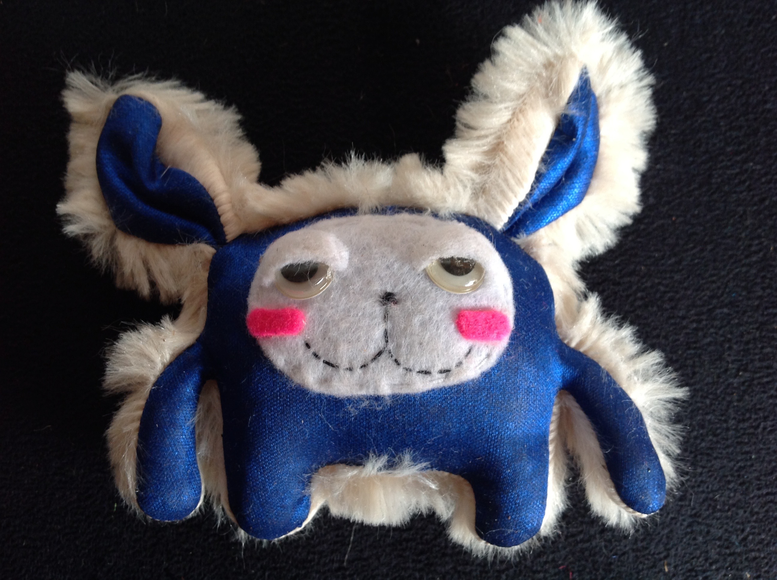 GREMLINS VOODOO DOLLS 11cm LARGE sur HAUT Envoi Possible
2 Tr�gunc (29)