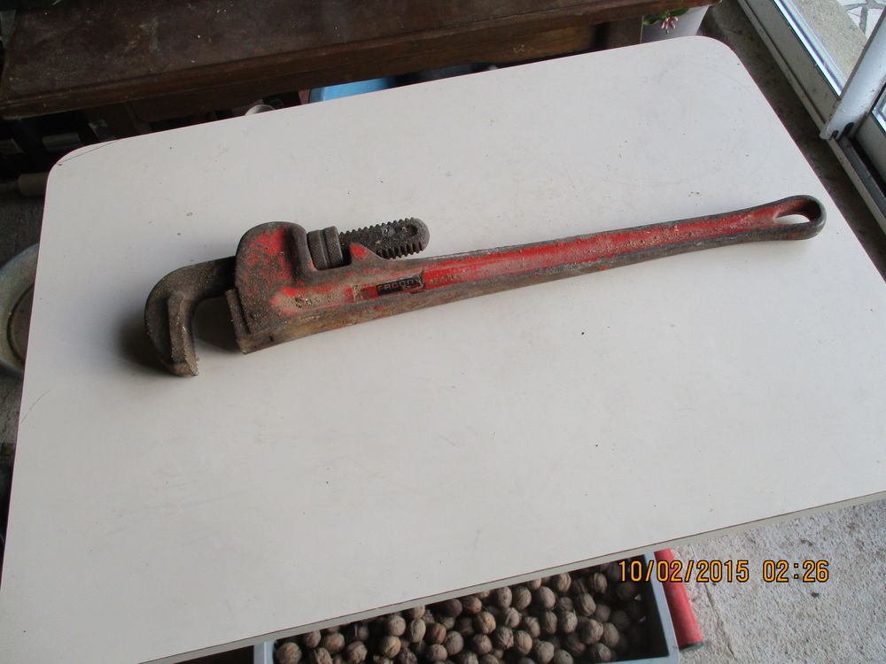 cl� � griffes 30 Casteljaloux (47)