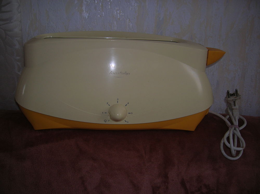 grill pain Moulinex, bouilloire �lectrique 1,7 L en l'�tat 10 Reims (51)