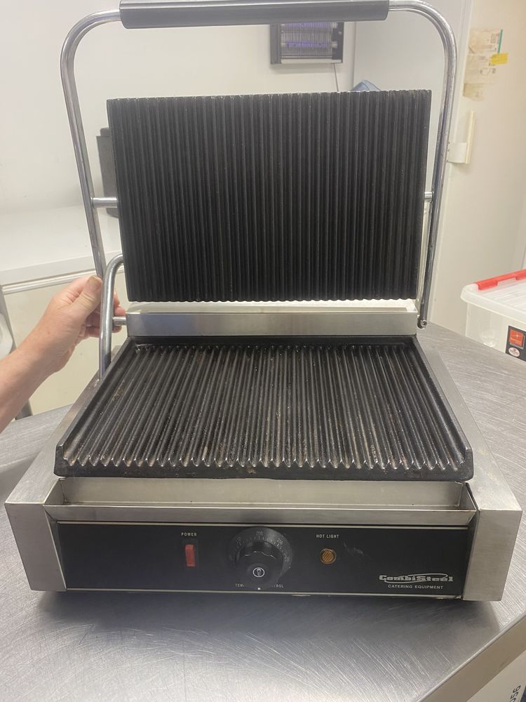 Grill � panini professionnel 120 Tournecoupe (32)