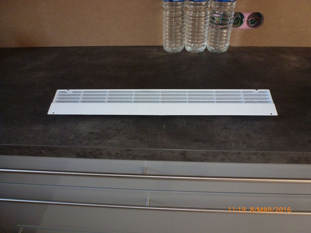 GRILLE D'AERATION POUR REFRIGERATEUR integr� 7 Florange (57)