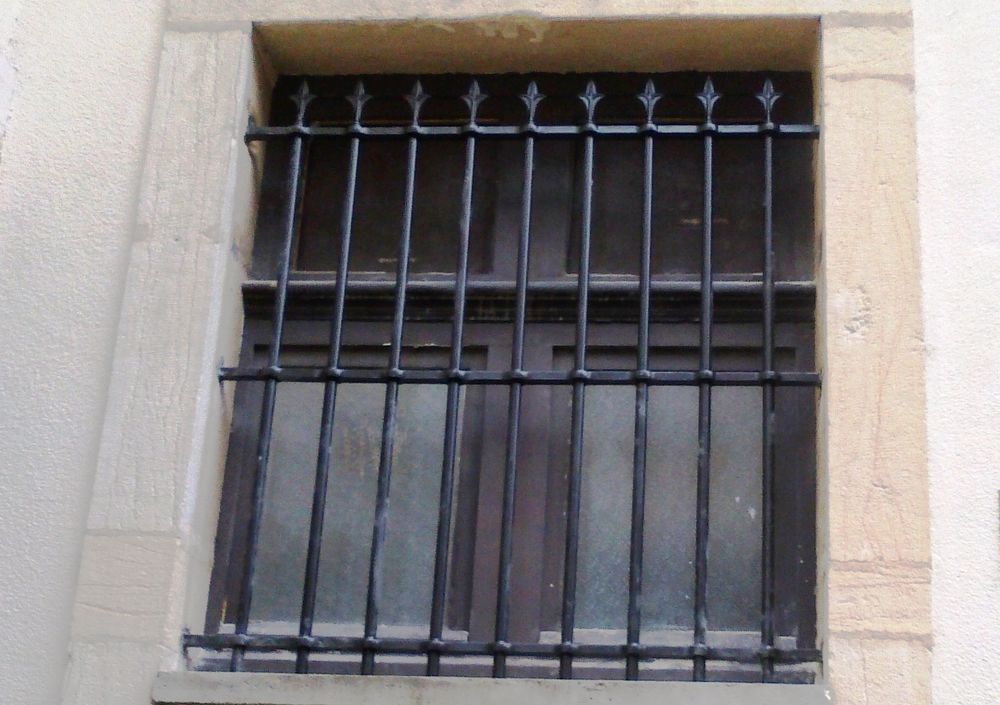 Grille de d�fense 1 Belleroche (42)
