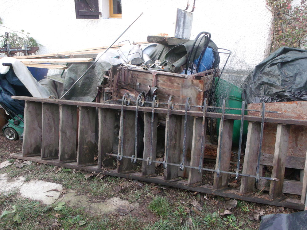 grille fer forg� 100 Saint-M�dard-de-Guizi�res (33)