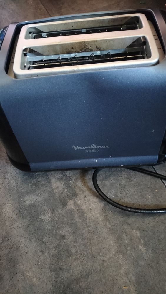 Grille pain Moulinex subito tr�s bon �tat 12 Cachan (94)
