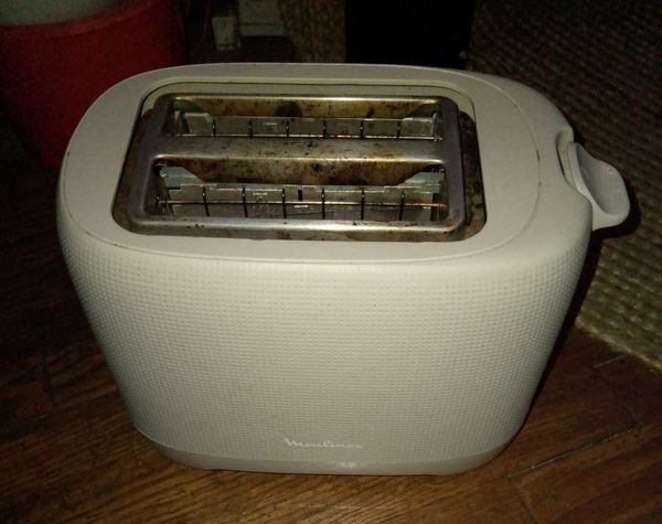 grille pain Moulinex 13 Beauchamp (95)