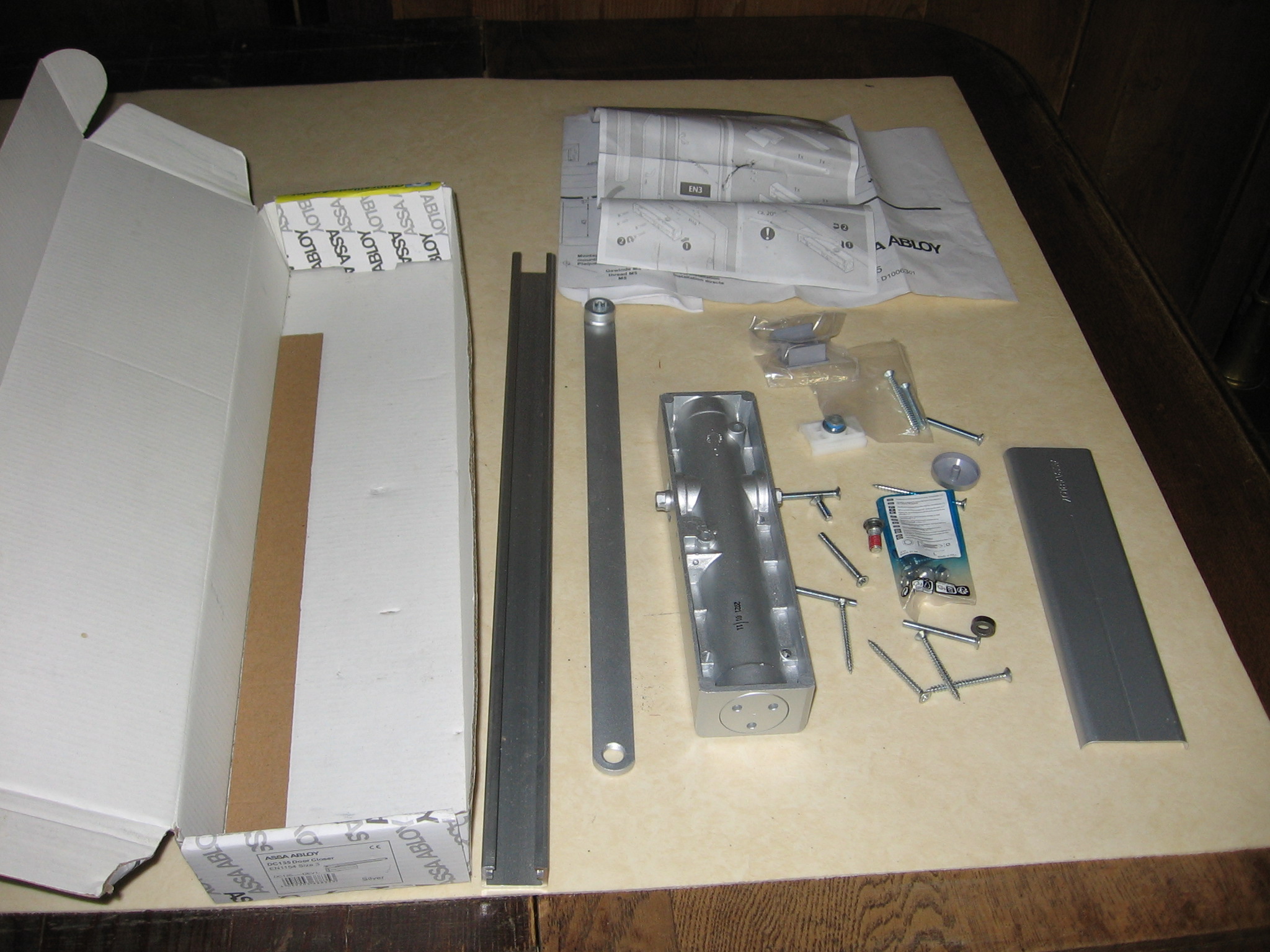 groom pour porte 10 Pierrefort (15)