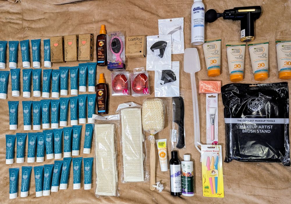 Gros lots de maroquinerie � saisir id�al pour Revendeur 40 Montb�liard (25)