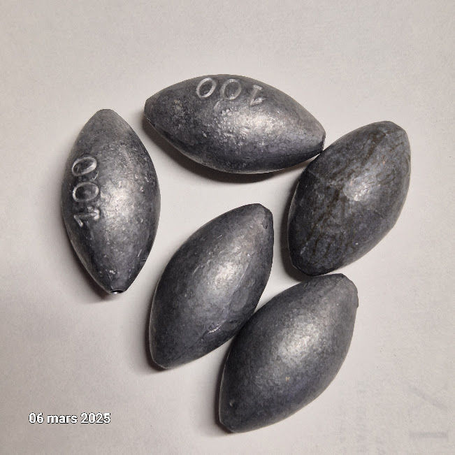 Lot de 5 gros plombs de forme olive, poids identiques 8 Saumur (49)