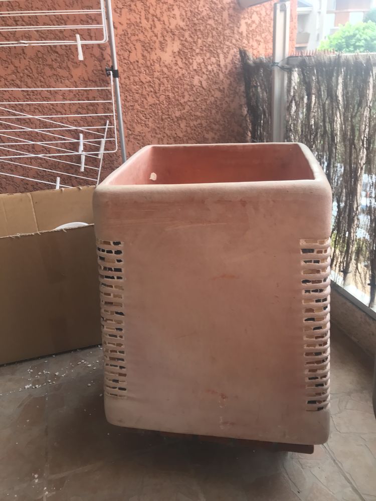  gros pot  en terre 30 Aix-en-Provence (13)