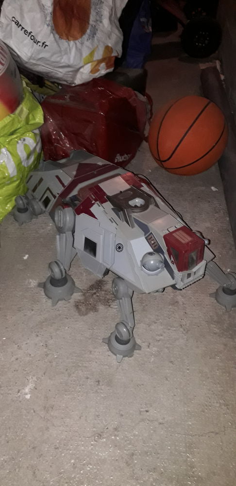 Gros vaisseau spatial Star Wars 95 Marseille 15 (13)