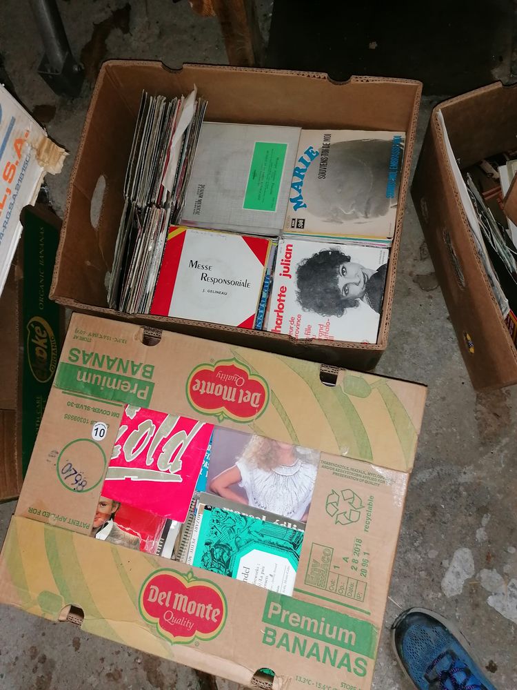 Gros lot de vinyls 200 Ploumilliau (22)