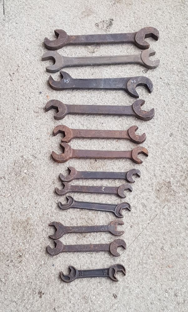 grosse cles plate Taille du 18 au 44 5 Rethel (08)