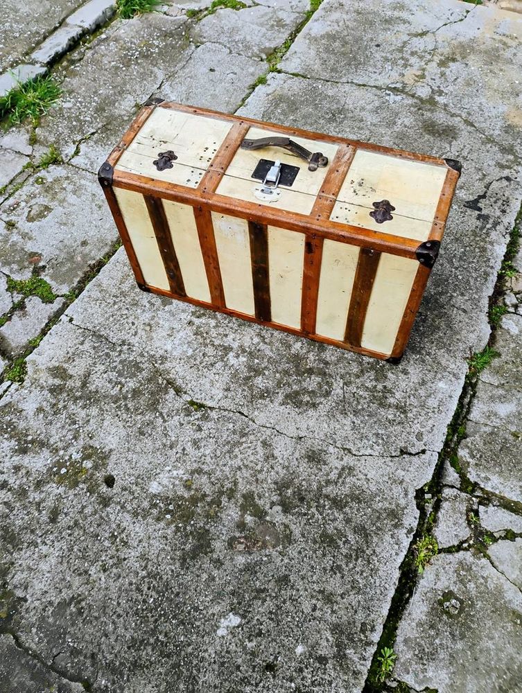 Grosse Valise Ancienne 15 Carcassonne (11)