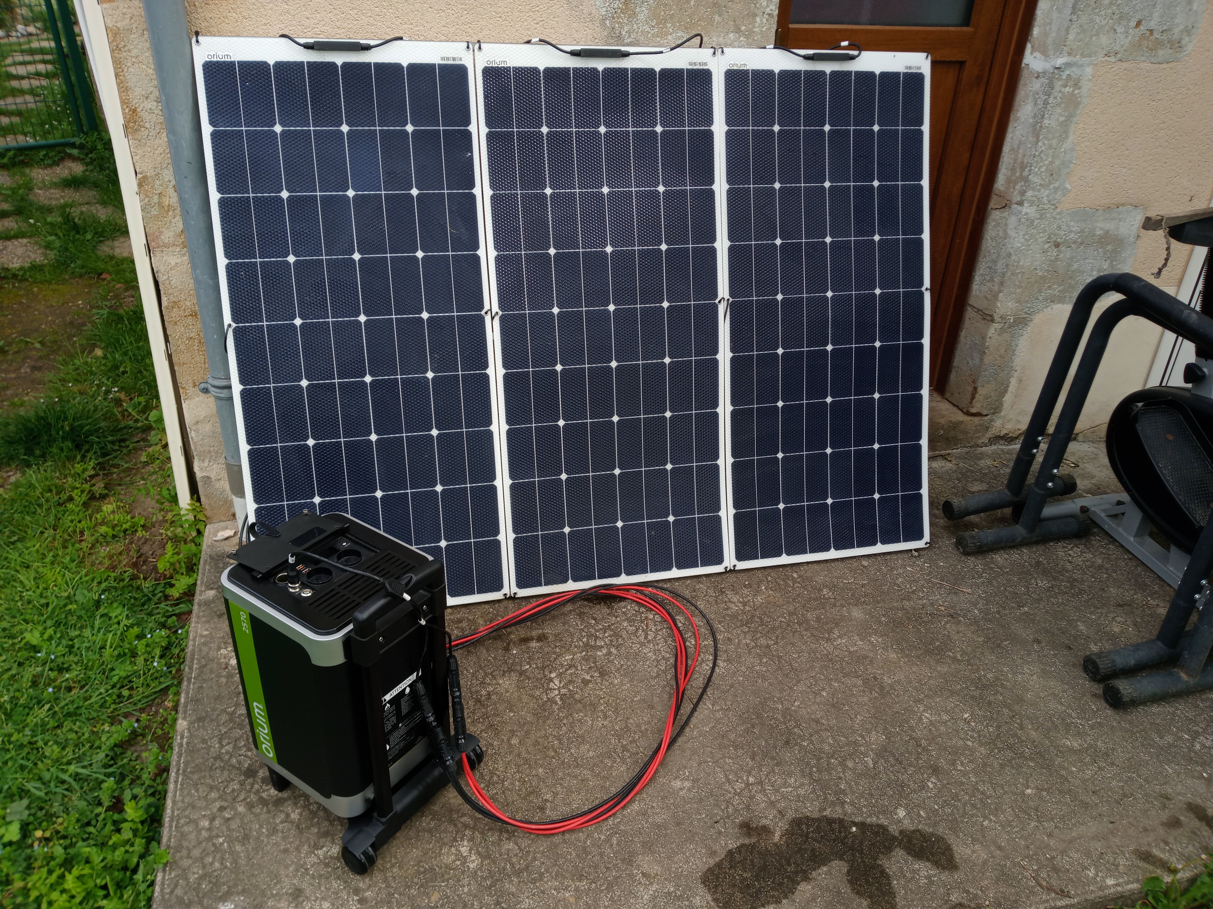 Groupe �lectrog�ne Batterie solaire 1500 Jouet-sur-l'Aubois (18)