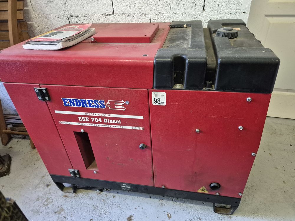 Groupe �lectrog�ne Endress ESE 704 diesel, capacit� producti 3500 Faug�res (34)