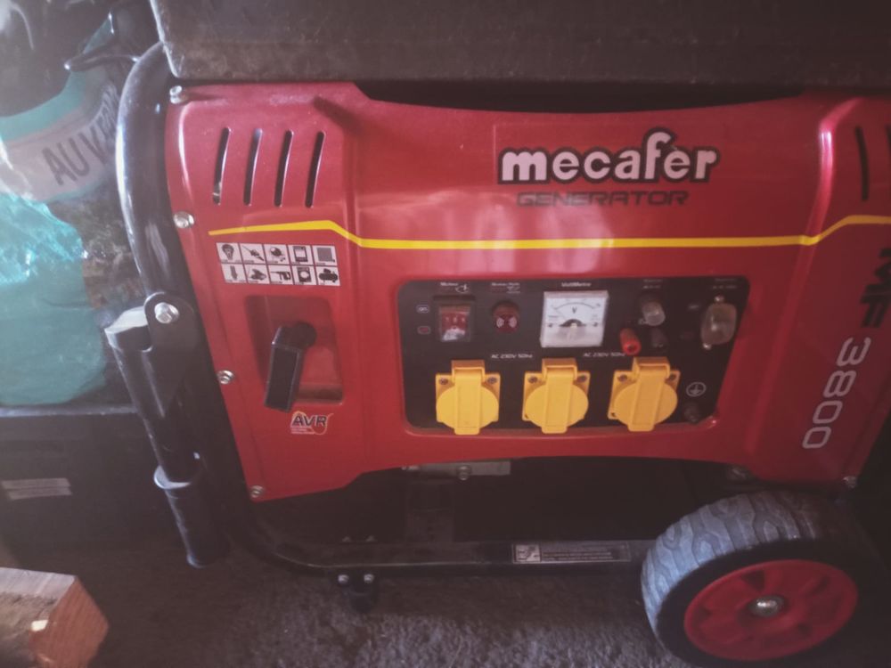 Groupe �lectrog�ne Mecafer 3800W en excellent �tat 0 Pierrefitte-sur-Loire (03)