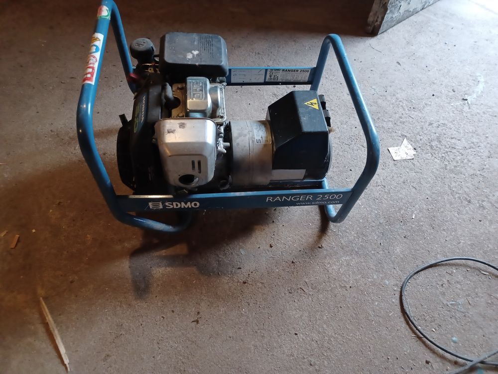 Groupe electrogene 250 Mur-de-Barrez (12)