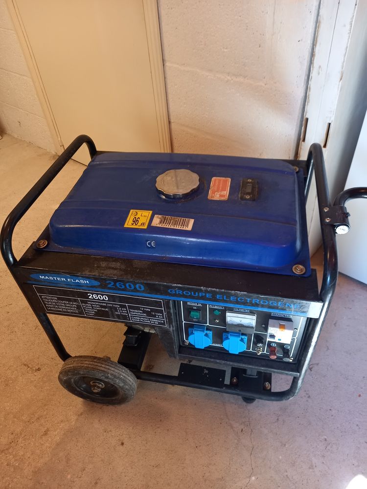 GROUPE ELECTROGENE 200 Le Blanc (36)