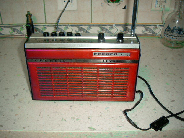 Grundig Record Boy Luxus  henri59 1 La Chapelle-d'Armenti�res (59)