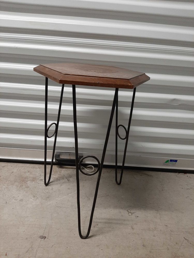 Gu�ridon vintage 16 Villeneuve-Loubet (06)