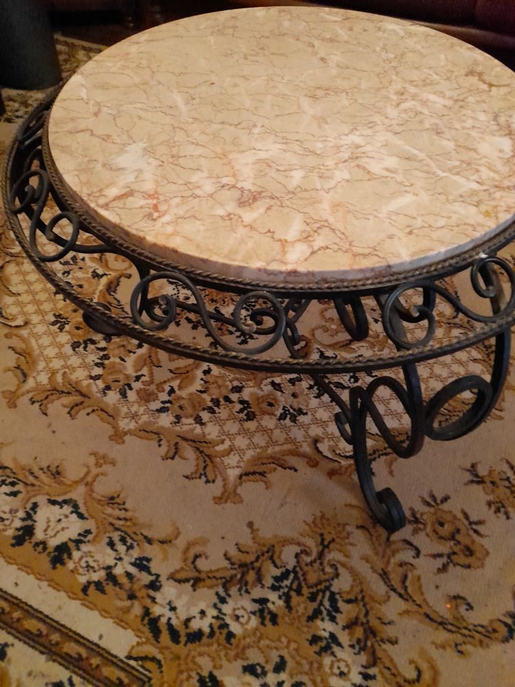 Gueridon 300 Fluqui�res (02)