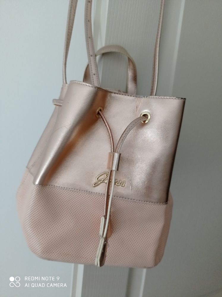 Sac Guess 50 Marseille 4 (13)